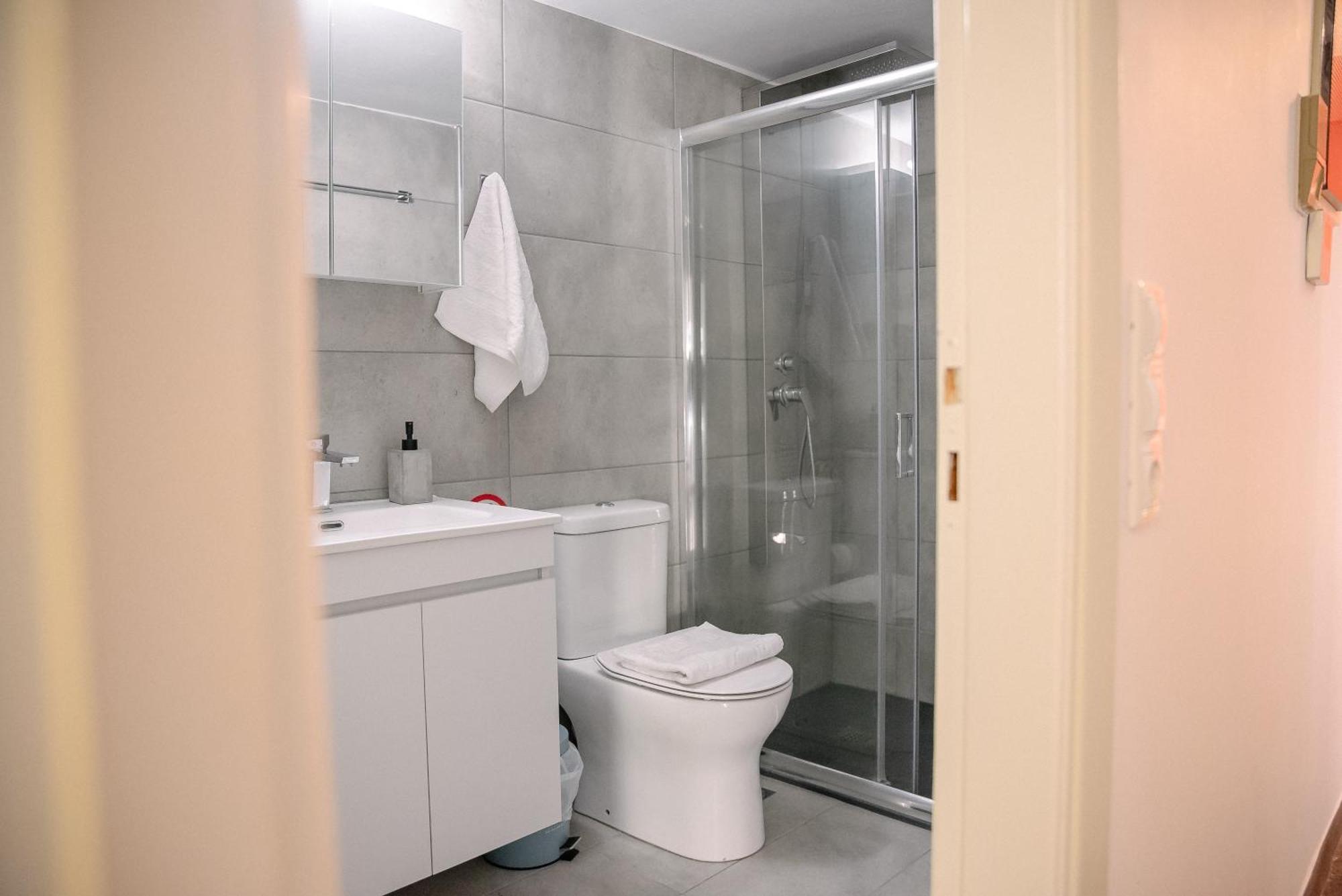 Апартаменты 3Cs Athens Ampelokipoi Comfy Flat Ft Patio Airport Direct Day N Night Экстерьер фото